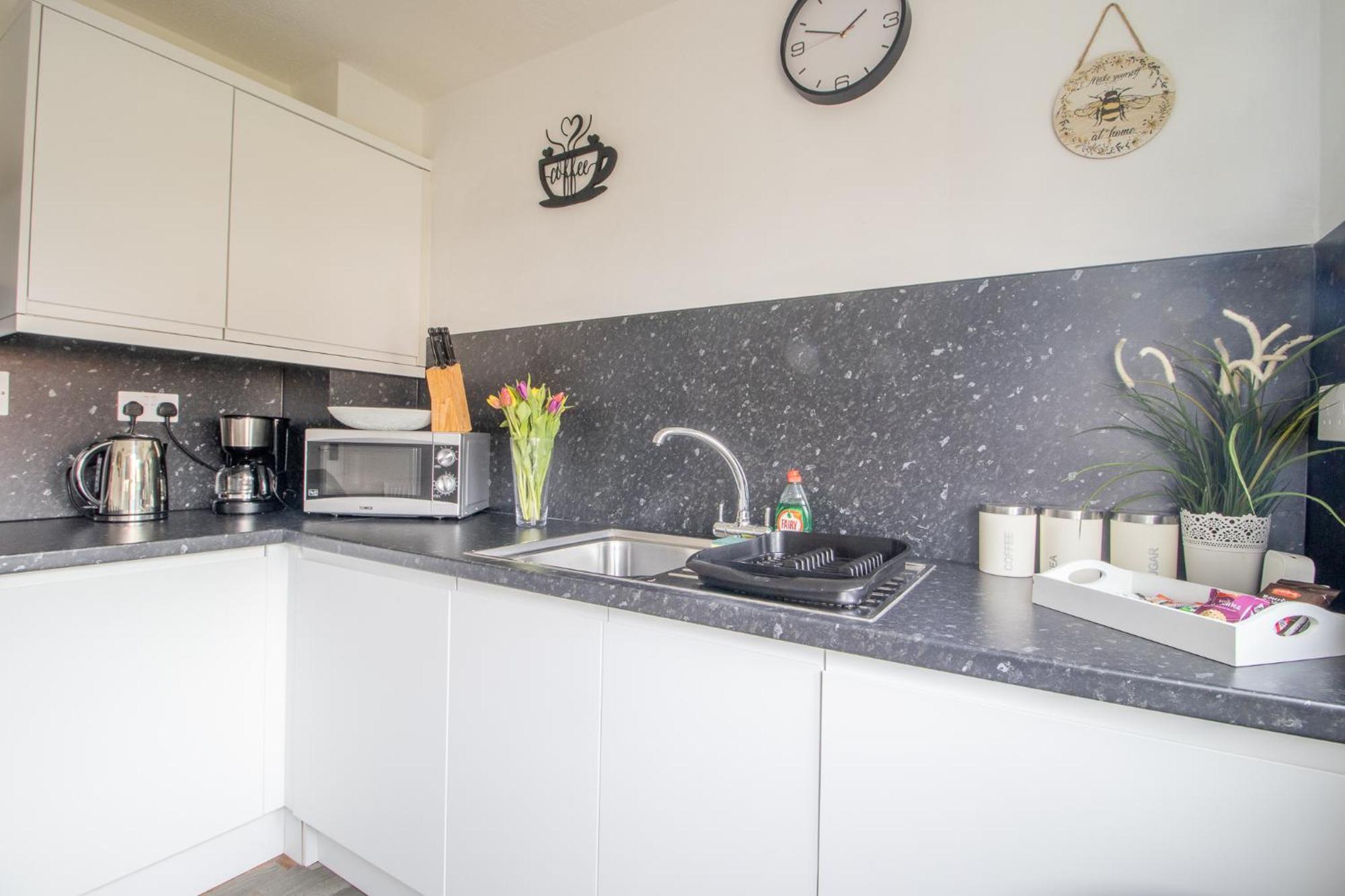 Glasgow, 2 Bed House With Parking Apartment Glasgow