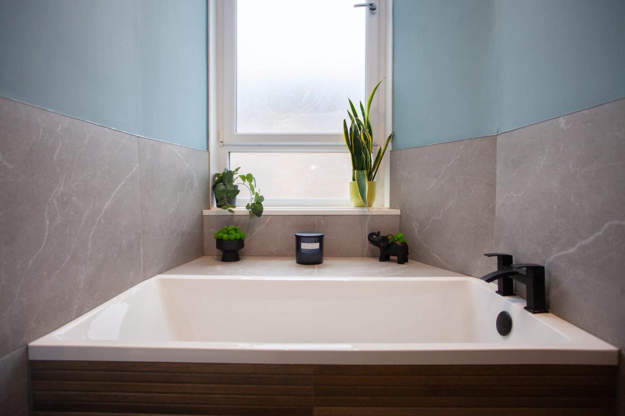 Newly Renovated Flat In Trendy Finnieston Apartment *