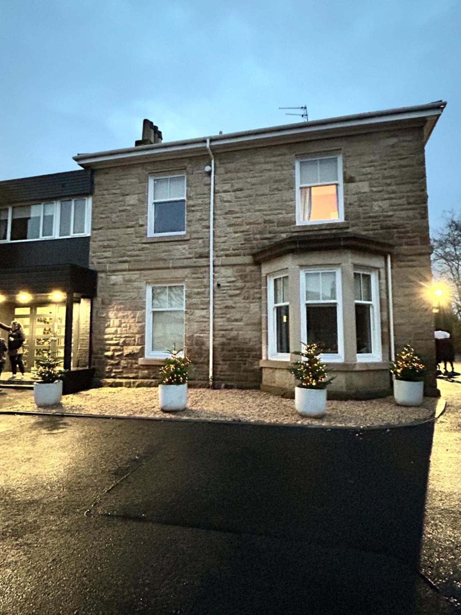 Crookston Glasgow