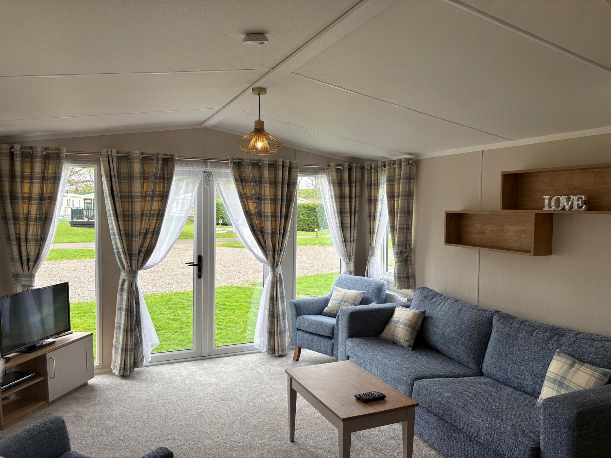 Campsie Glen 3*
