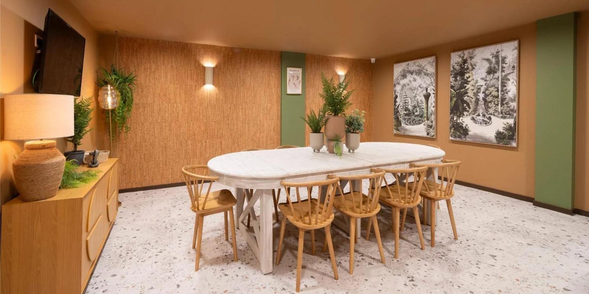 Canvas Glasgow: Private And With Shared Kitchen Near Centre Apartment