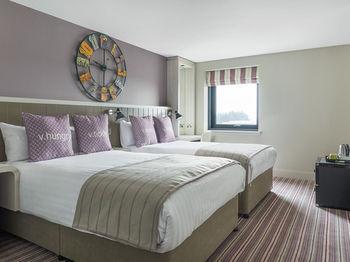 Hotel Village 4*