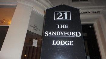 Hotel Sandyford 3*