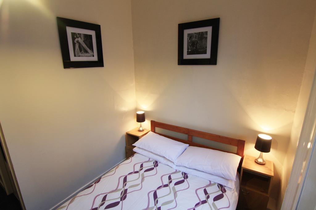 Alba Lodge Glasgow