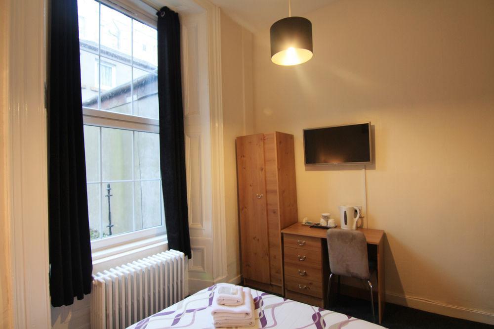 Alba Lodge Glasgow