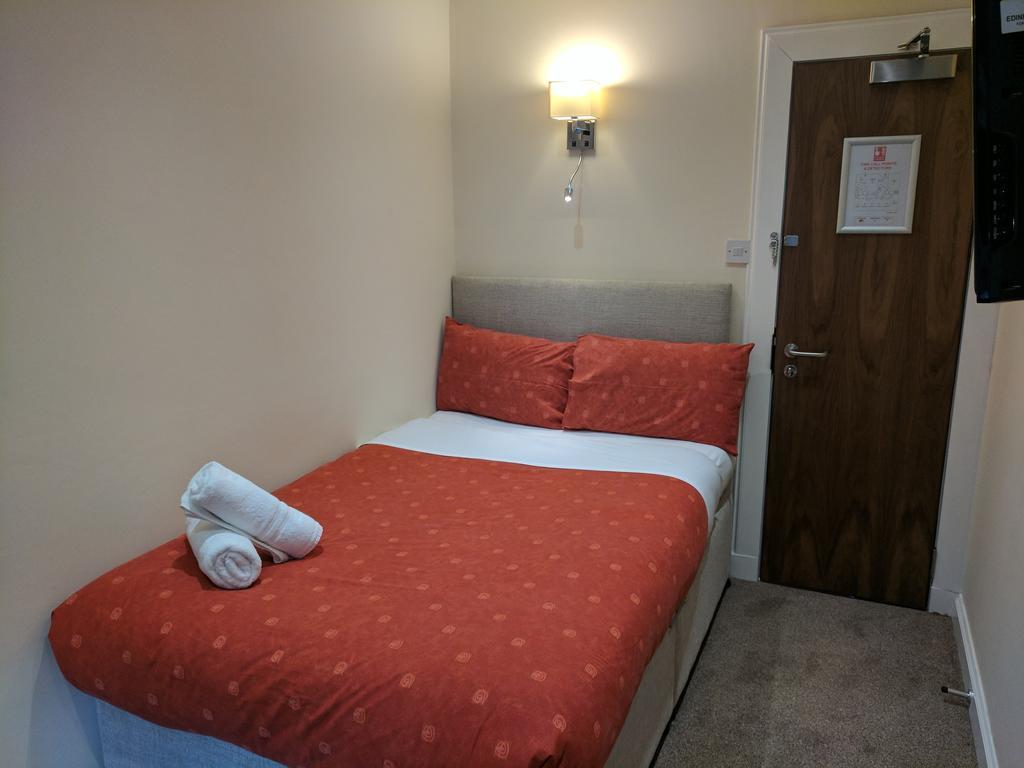 Guest house The Kelvin West End