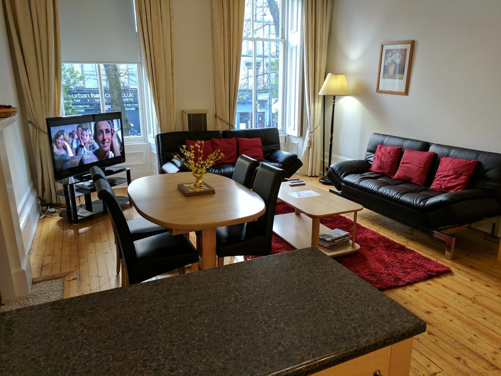 Guest house The Kelvin West End