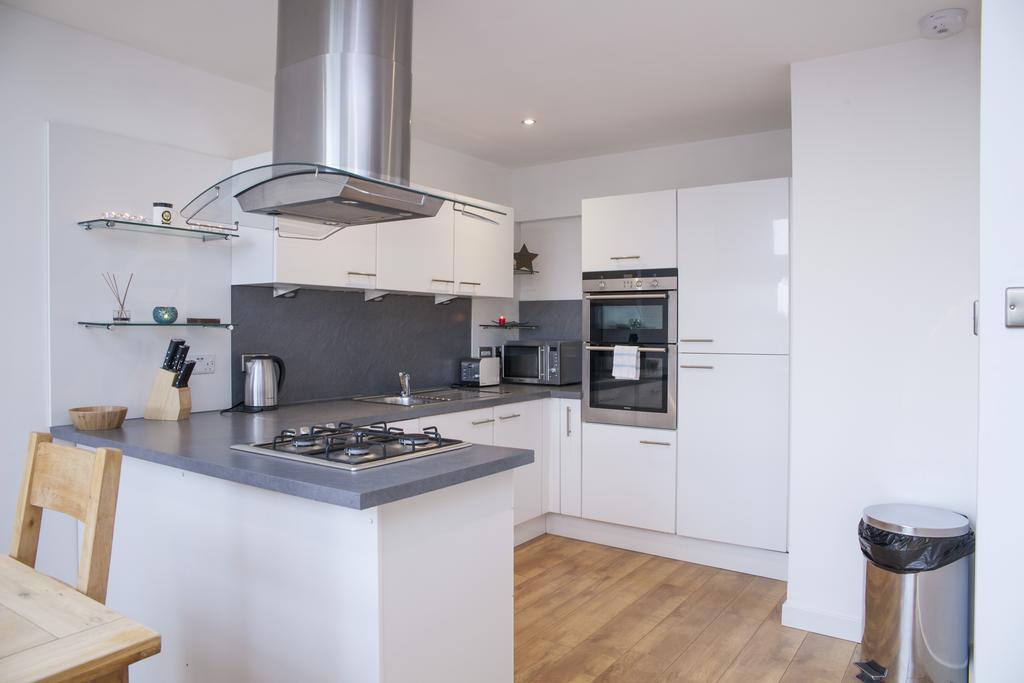 Centre With Free Secure Underground Parking Apartment