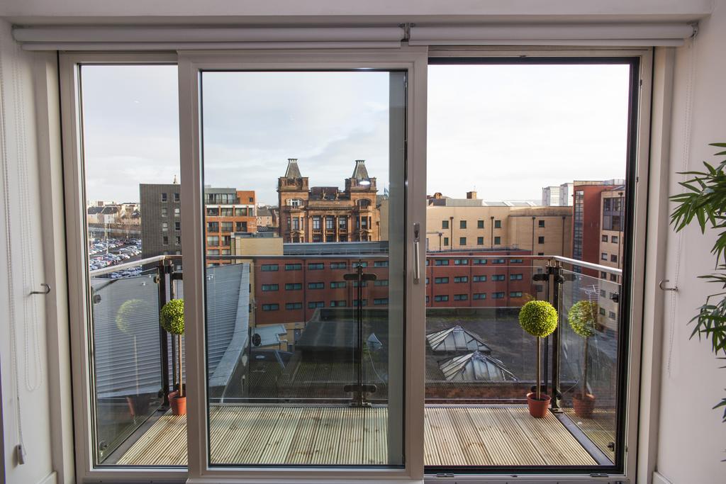 Centre With Free Secure Underground Parking Apartment