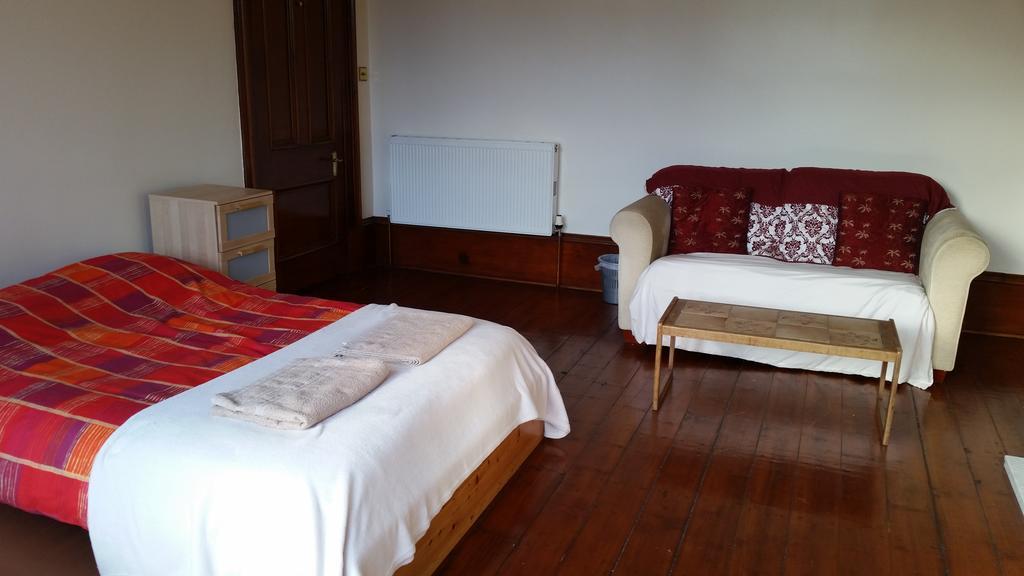 Apartment Broompark House Glasgow