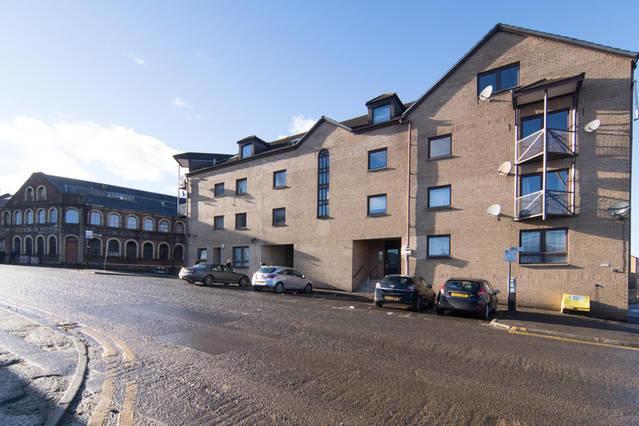 Minerva Court Two-bedroom Apartment Glasgow