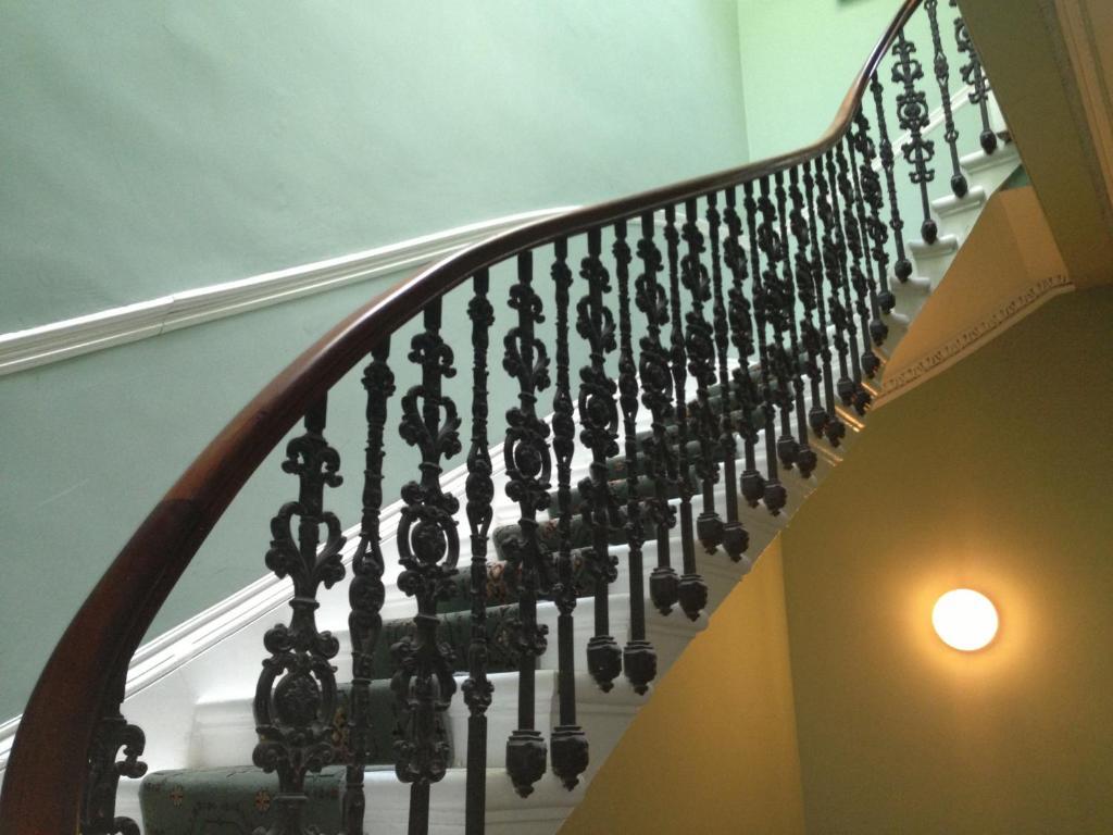 Principal - Crown Circus Duplex Apartment *