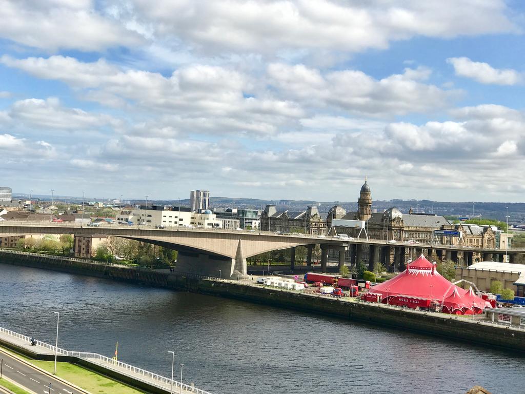 The Heights - River And City View Apartment Glasgow