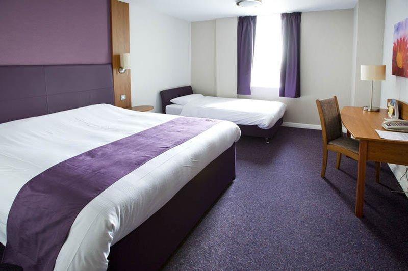 Premier Inn Glasgow City - Buchanan Galleries 3*