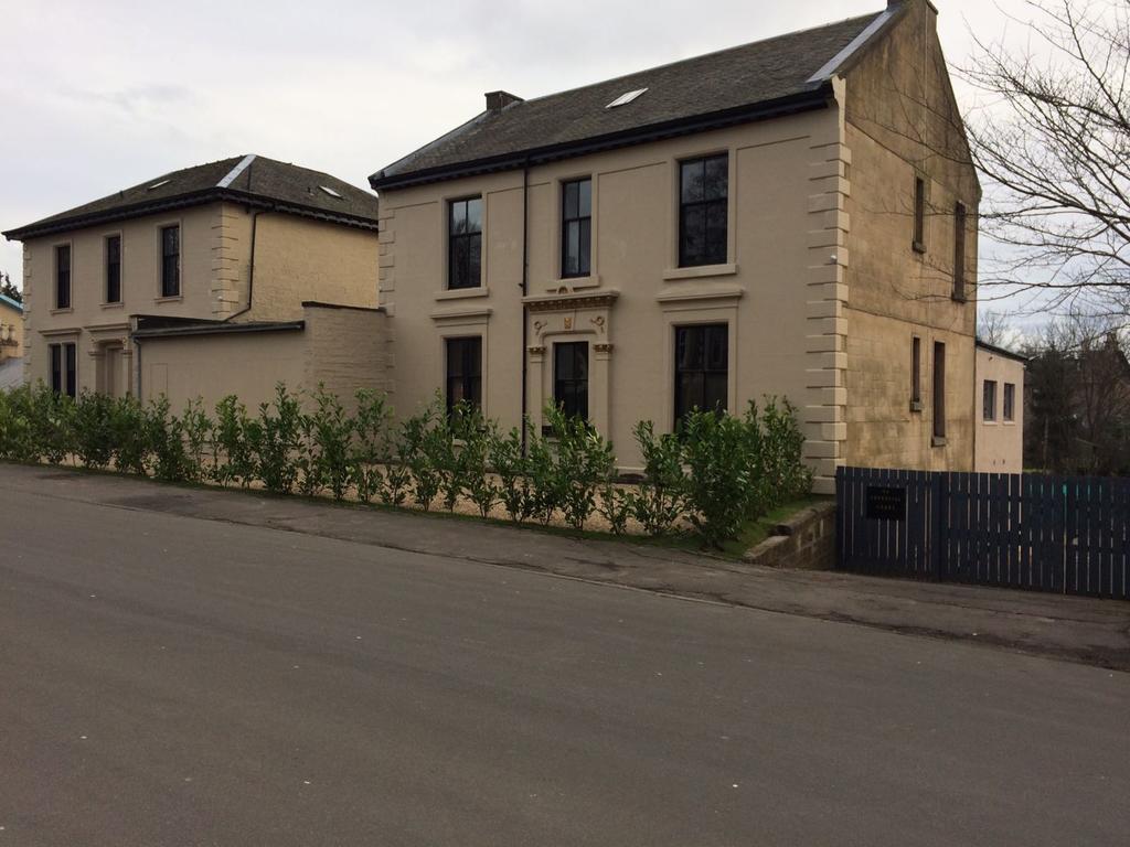 Crosshill House Hotel Glasgow