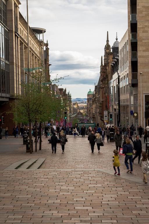 East * Glasgow