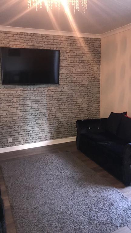 Minerva Court Two-bedroom Apartment Glasgow
