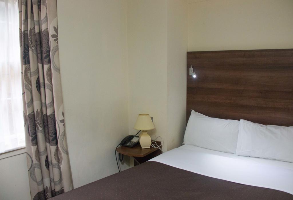 Hotel Rennie Mackintosh 3*