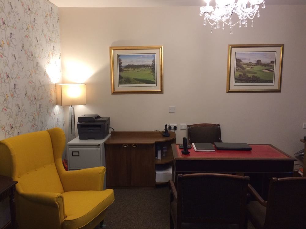 Hotel Crosshill House