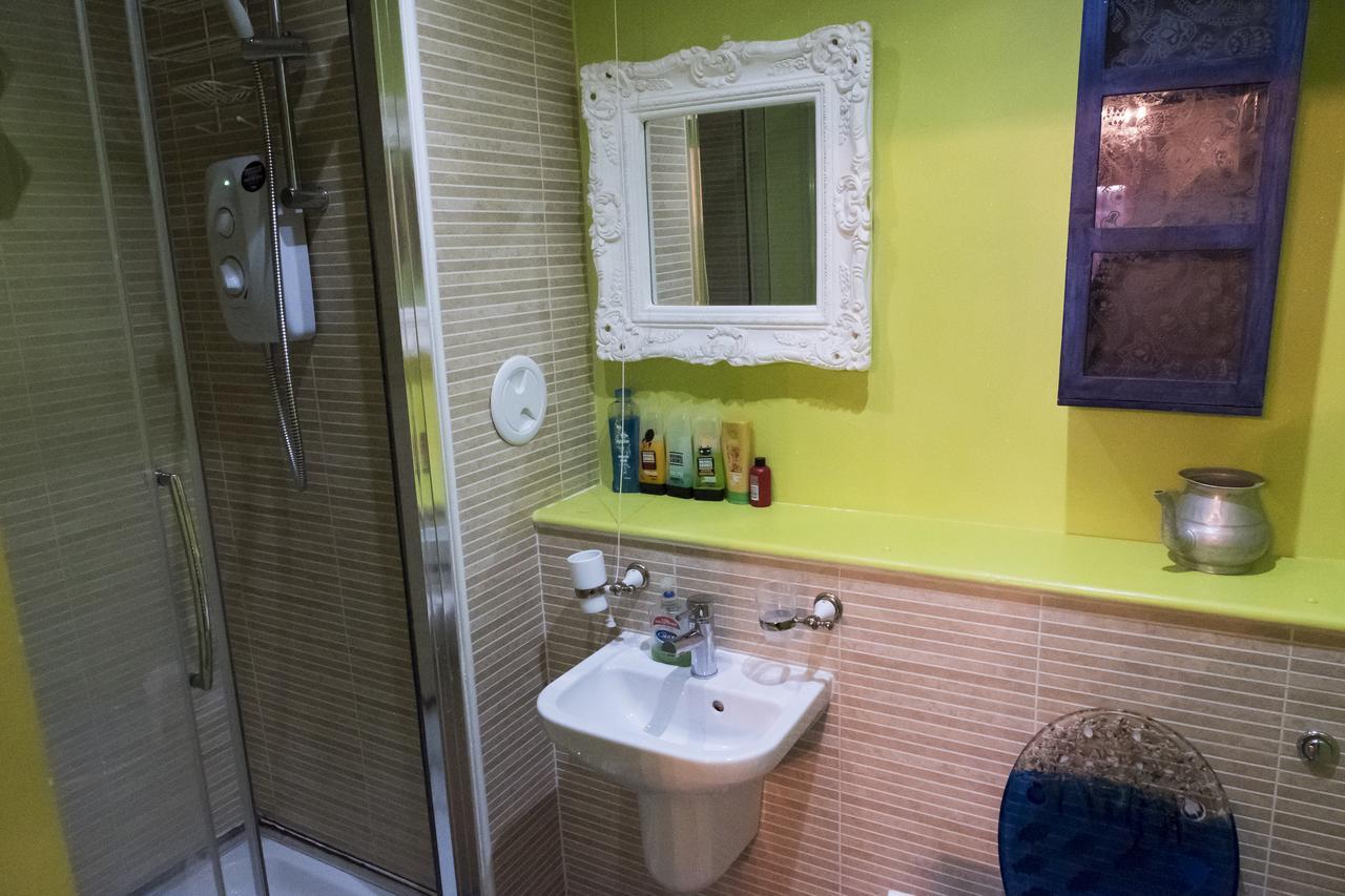 Royaume Bed & Breakfast Glasgow