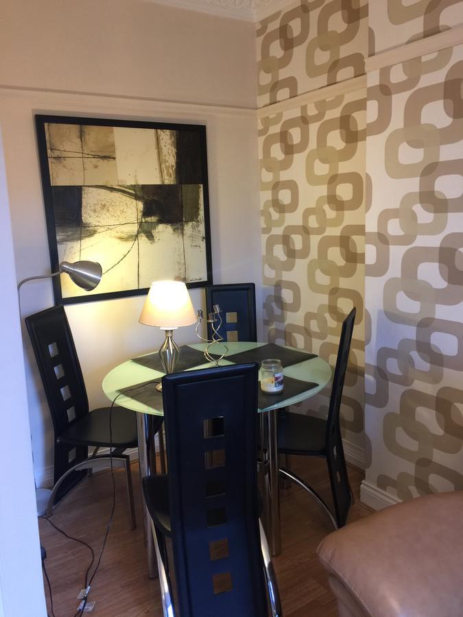 Scotstoun 1 Bed Flat Glasgow
