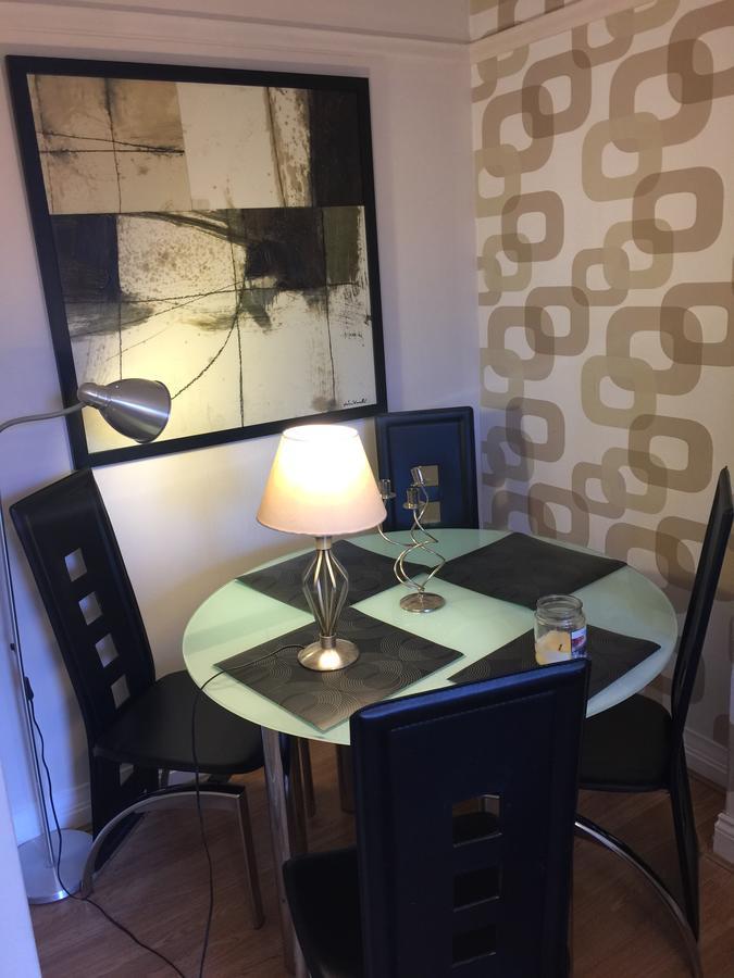 Apartment Scotstoun 1 Bed Flat *