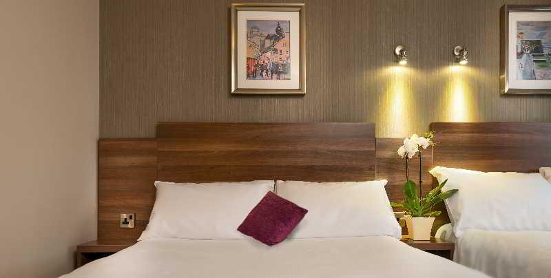 Hotel Leonardo Royal 4*