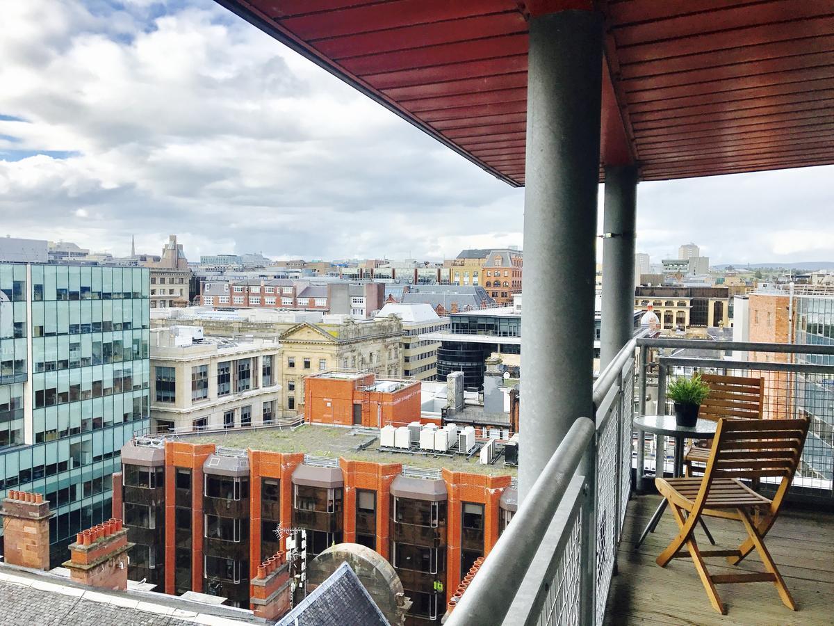 Central Station - The Penthouse - With Parking And Huge Terrace