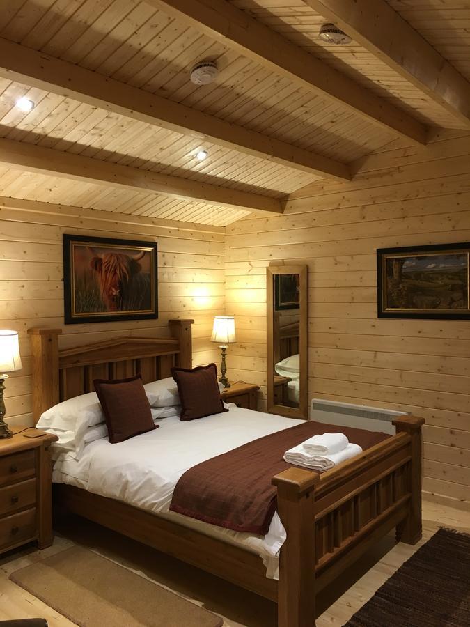 Auchenlea Lodge Glasgow
