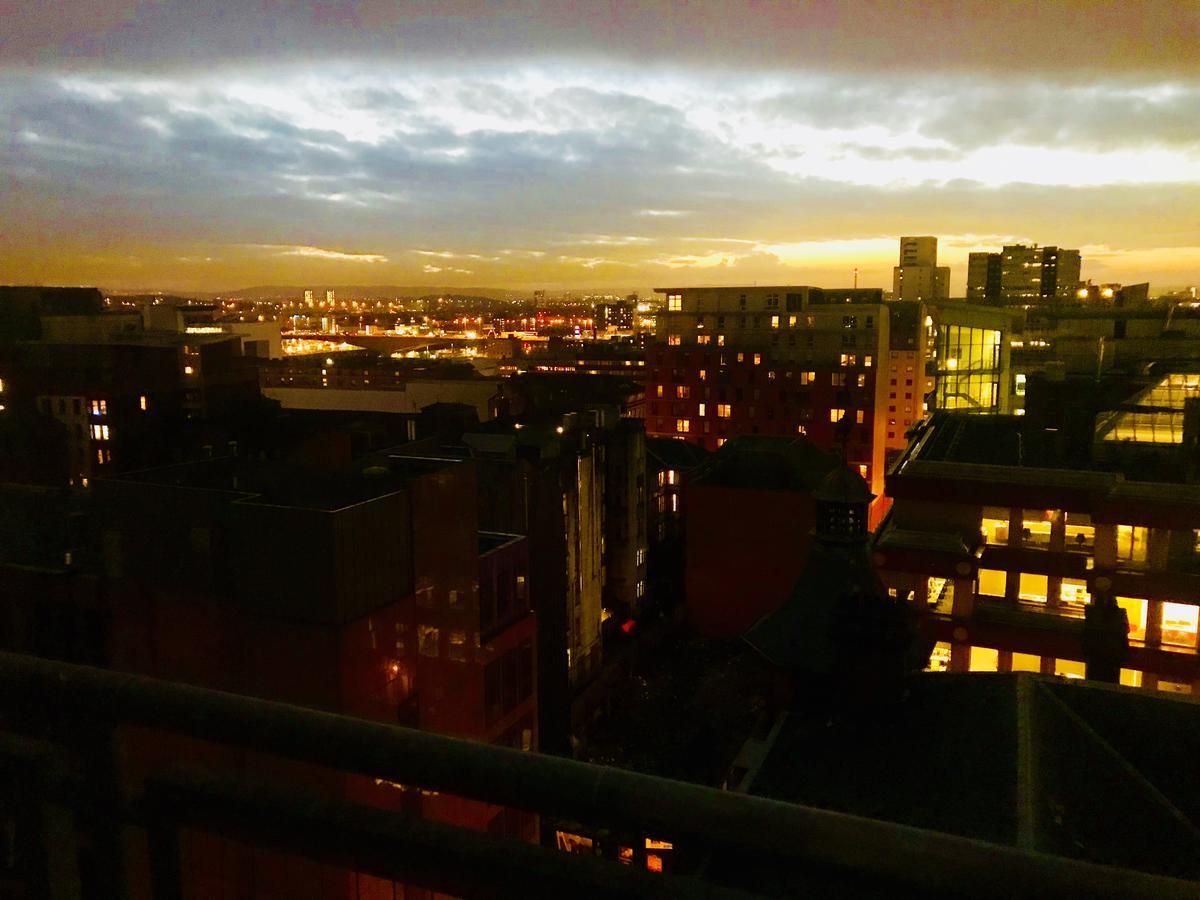 Central Station - The Penthouse - With Parking And Huge Terrace * Glasgow