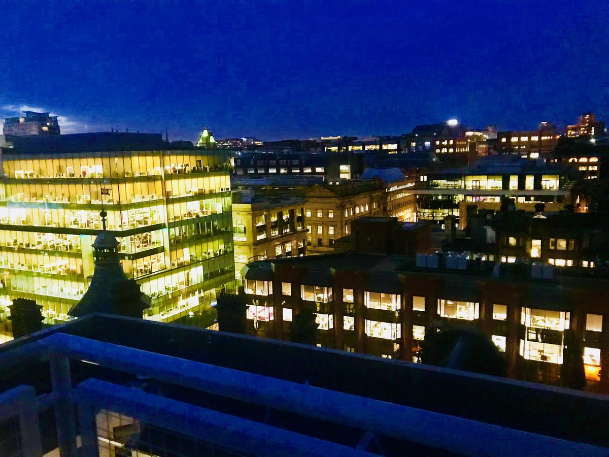 Apartment Central Station - The Penthouse - With Parking And Huge Terrace