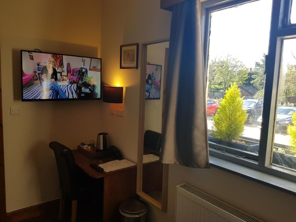 Crosshill House Hotel Glasgow