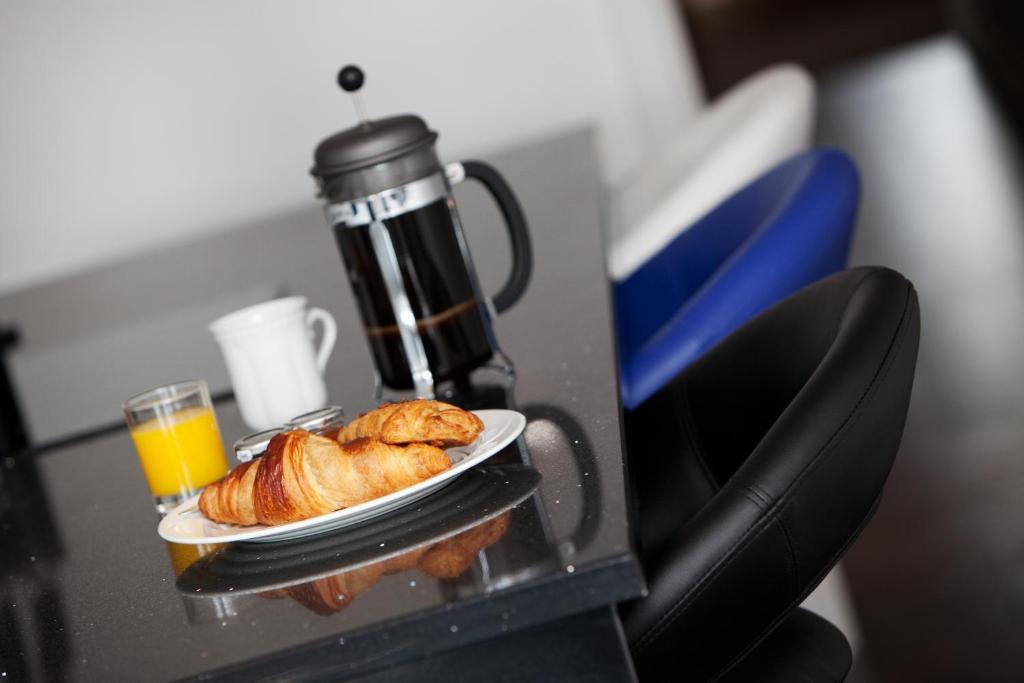 The Spires Serviced Apartment
