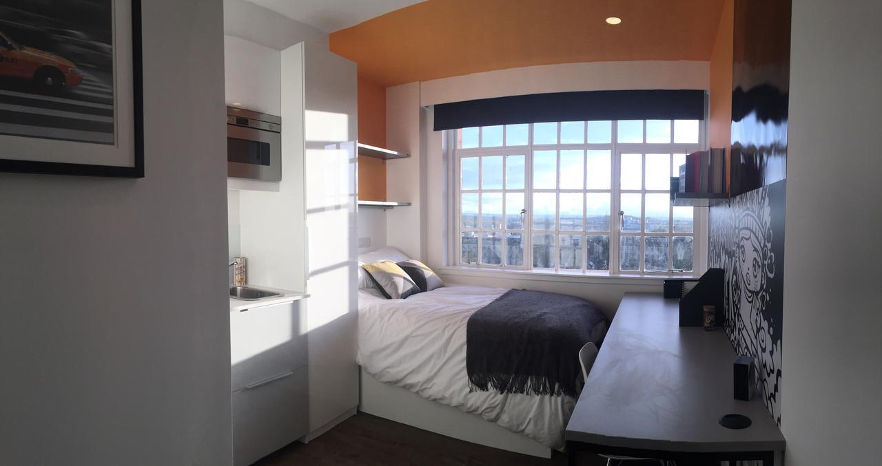 Riverside - Campus Apartment