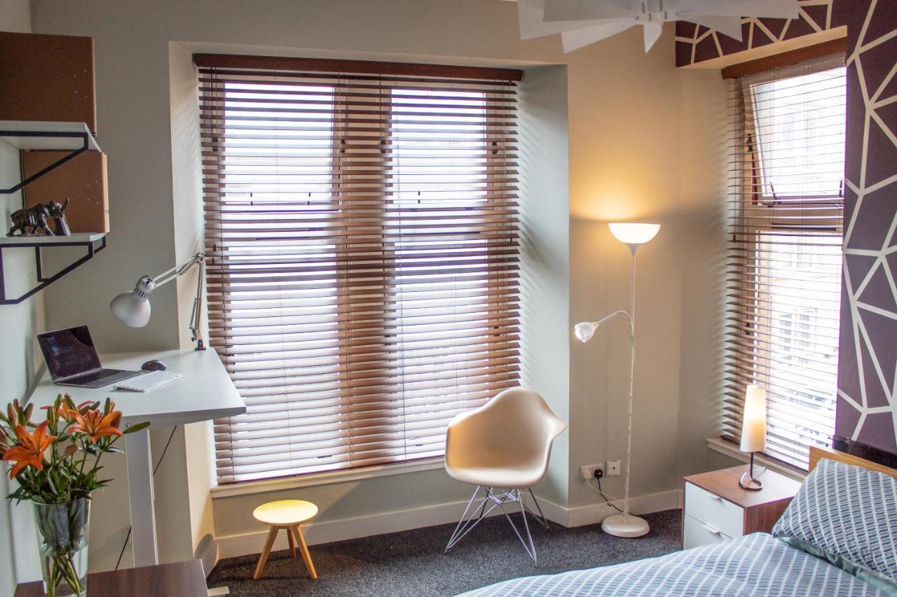 Anchored - Unique In Glasgow's West End Apartment Glasgow