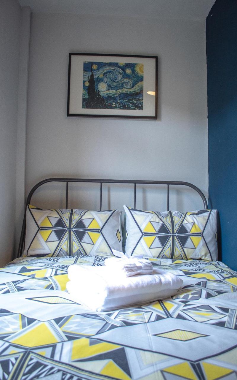 Anchored - Unique In Glasgow's West End Apartment Glasgow