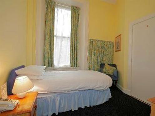 City Centre Suites Bucceluch Street Apartment