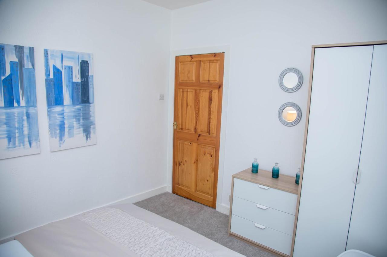 Signature - Elder Park House Apartment *