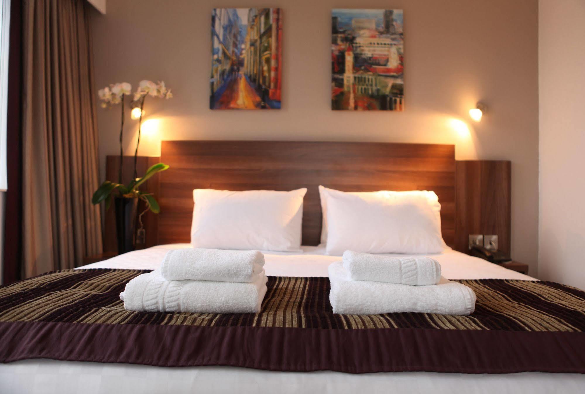 Hotel Leonardo Royal 4*