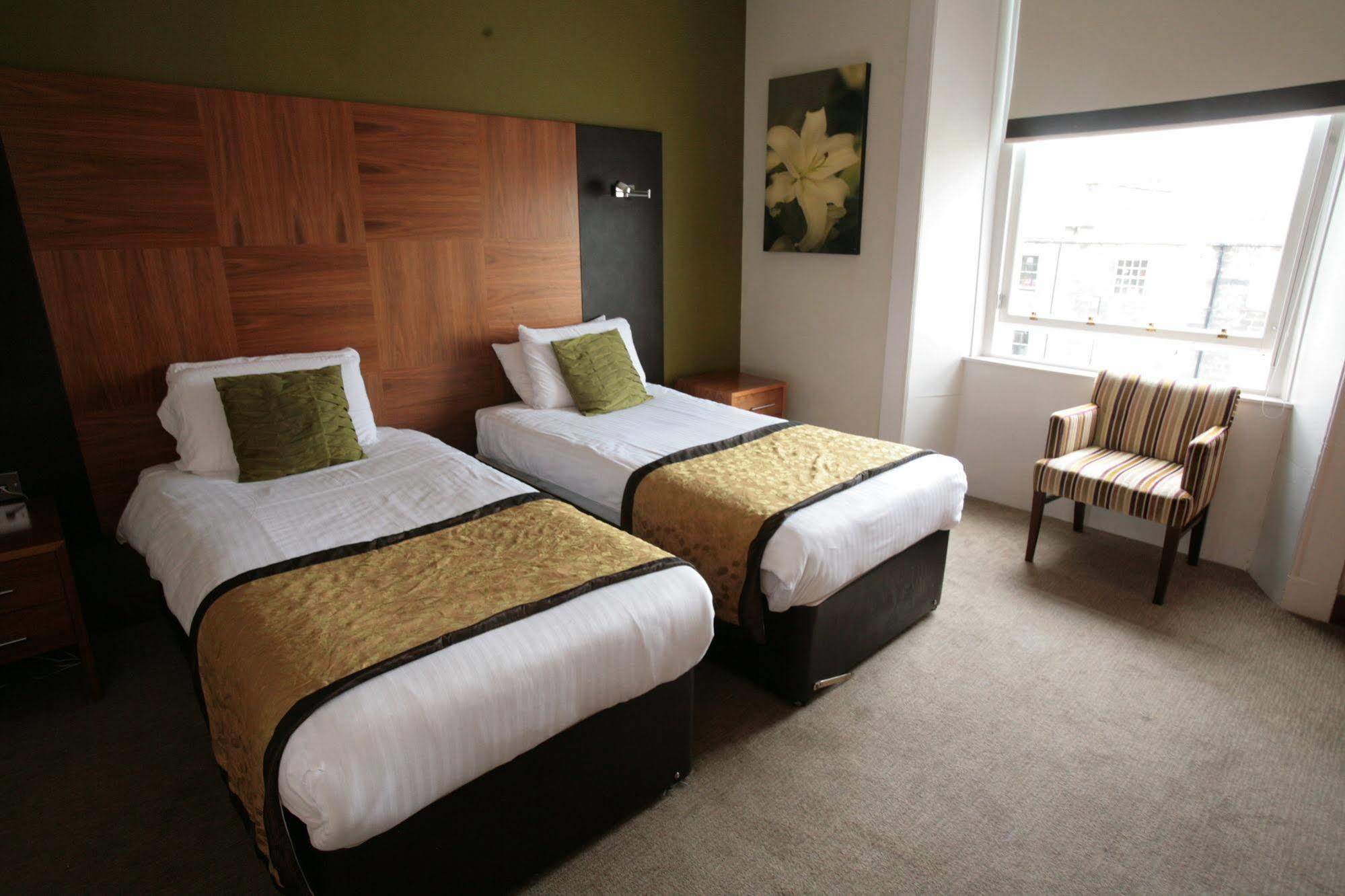 Hotel Acorn 3*