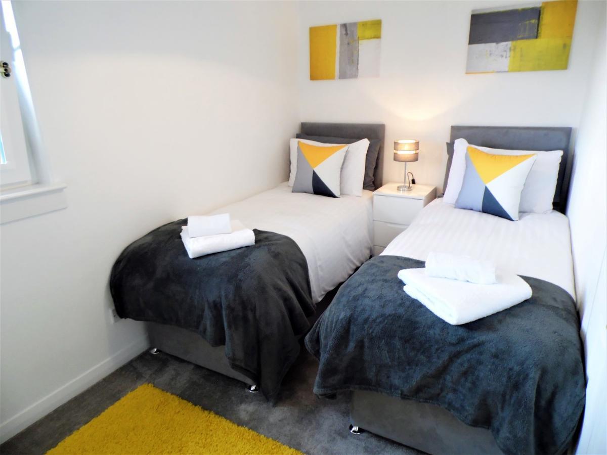 Apartment Signature - Redstone House - Newton Mearns *