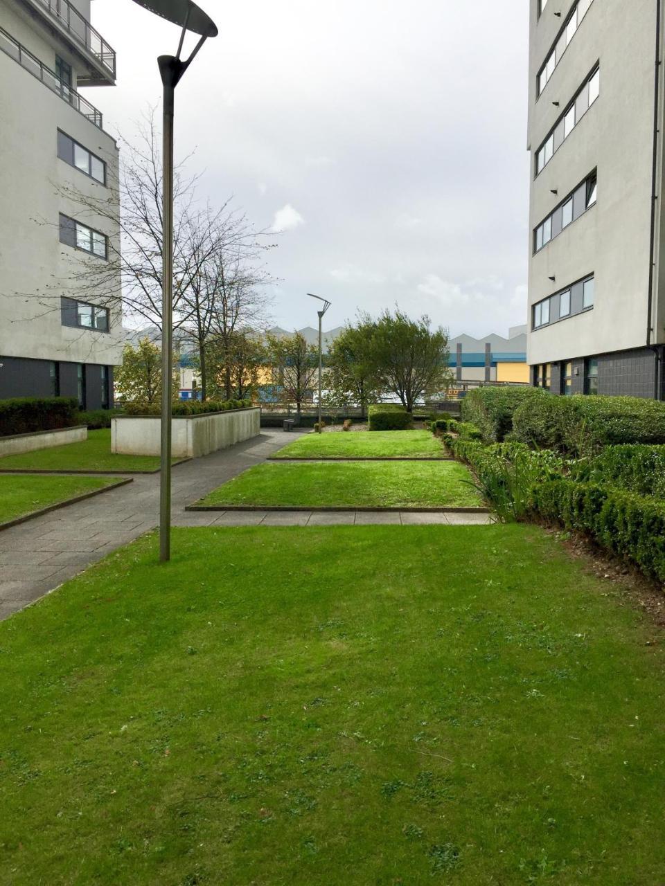River Clyde West End - 2 Bedrooms