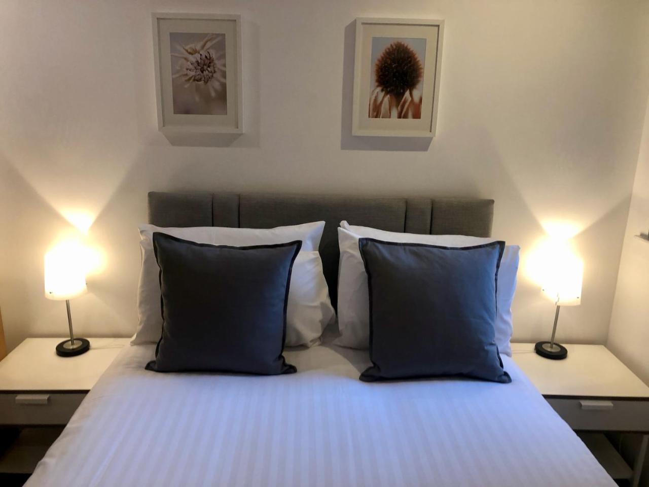 The Heights - River And City View Apartment