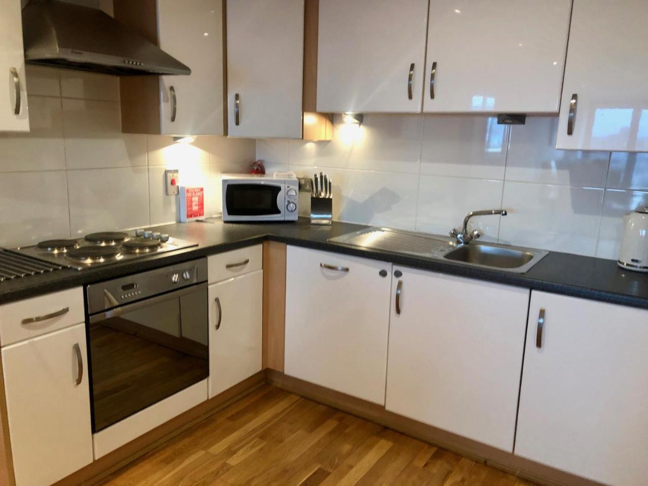 The Heights - River And City View Apartment