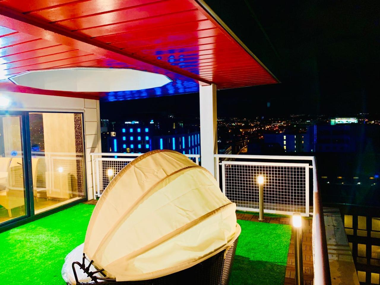 Apartment Central Station - The Penthouse - With Parking And Huge Terrace