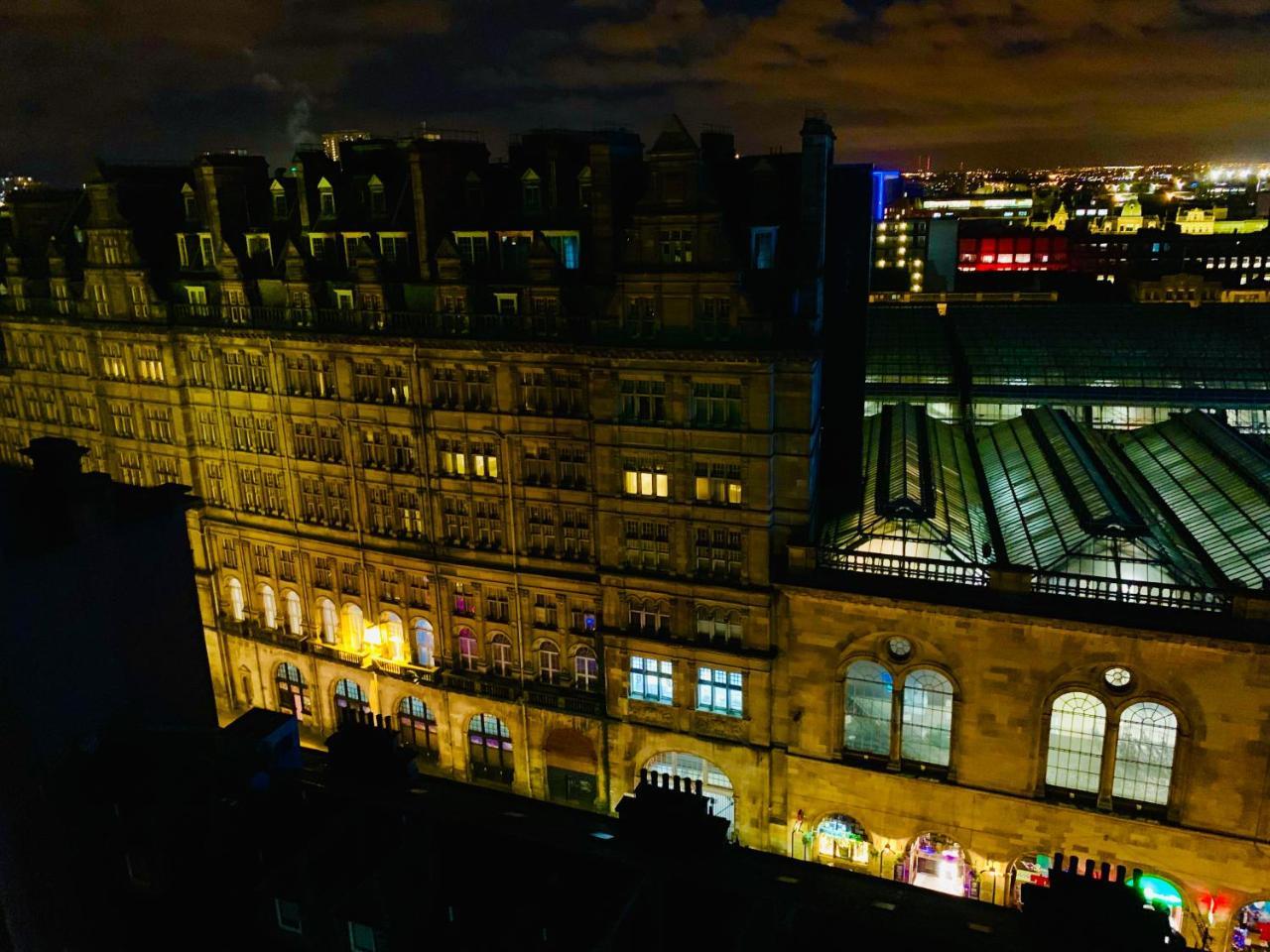 Apartment Central Station - The Penthouse - With Parking And Huge Terrace