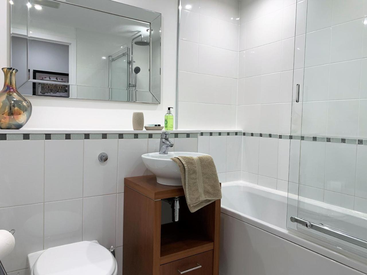 Principal - Clyde Waterfront Apartment Glasgow