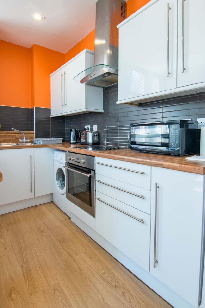 Stunning 2 Bed Flat In The Heart Of Merchant City Apartment Glasgow