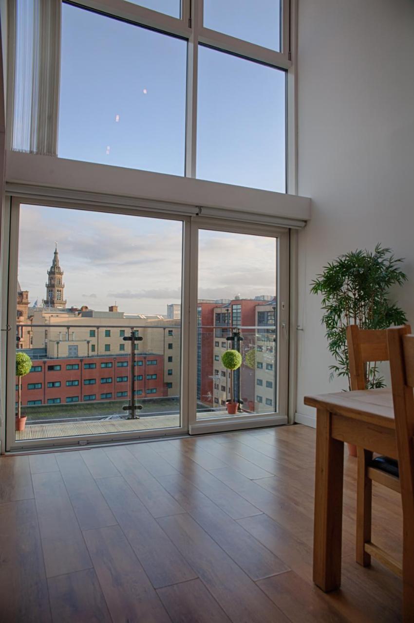 Apartment Centre With Free Secure Underground Parking Glasgow