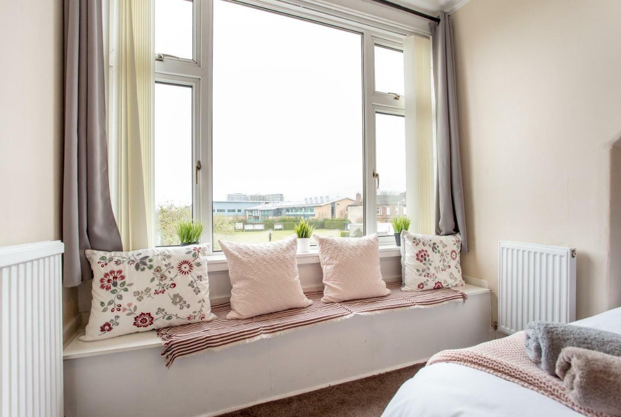 Lomond Serviced Apartments- Hydro House Holiday home *